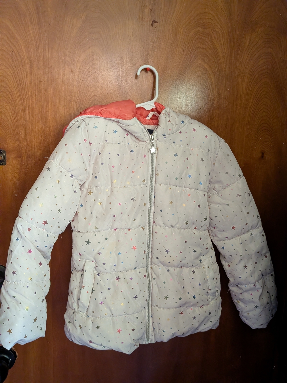Limited Too White Star-Print Puffer Jacket with Coral Hood Lining